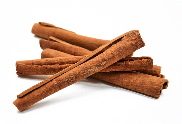 Dry Cinnamon Bark Cut 002